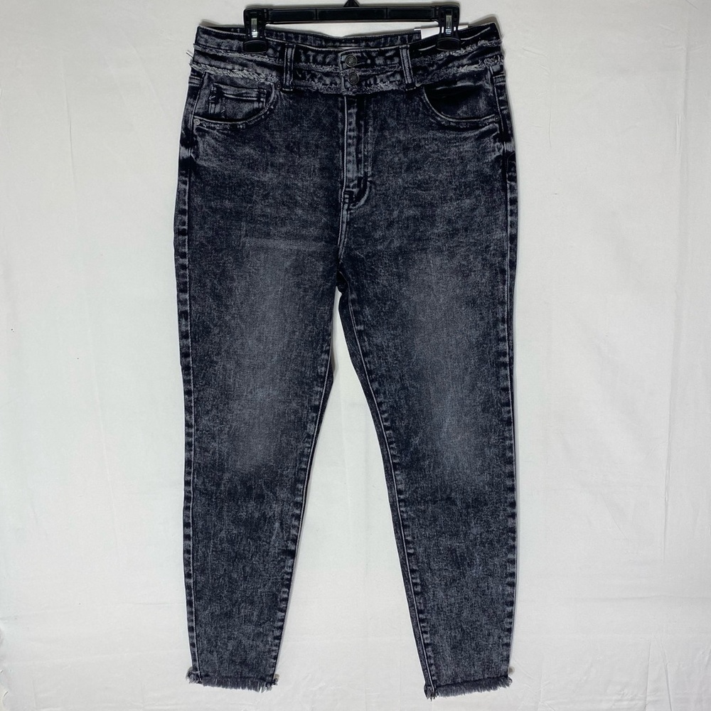 KanCan Back Acid Wash High Rise Super Skinny Raw Hem Jeans 31 NWT